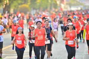 BIB: 25893, 20275, 28079
                            <button type="button" onclick="openModal(12775308)" class="btn btn-primary btn-sm float-right btn-popup" data-toggle="modal" data-target=".modal-high-quality">
                        <i class="fas fa-shopping-cart"></i> Add to Cart
                    </button>
                                            <button type="button" onclick="isThisMe(12775308, true)" class="btn btn-success btn-sm float-right btn-popup btn-isme hidden" data-toggle="tooltip" data-placement="bottom" title="นี่คือรูปของคุณใช่ไหม คลิกที่นี่เพื่อเอาเข้าอัลบั้ม">
                        <i class="fas fa-plus"></i> Add to album
                    </button>
                    <button type="button" onclick="isThisMe(12775308, false)" class="btn btn-warning btn-sm float-right btn-popup btn-isnotme hidden">
                        <i class="fas fa-ban"></i> Remove from album
                    </button>